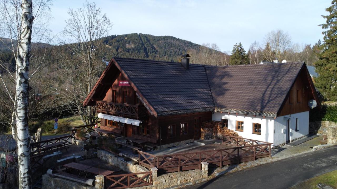 Penzion Avalanche Železná Ruda 외부 사진